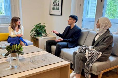 Imagen del artículo Rego reafirma el compromiso del Ministerio de Juventud e Infancia con los niños, niñas y adolescentes palestinos