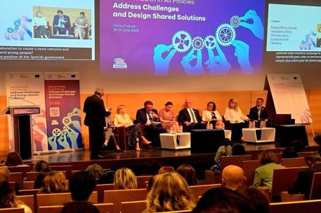 Imagen del artículo Pérez defiende en París una respuesta política e intersectorial a la crisis de salud mental en jóvenes e infancia